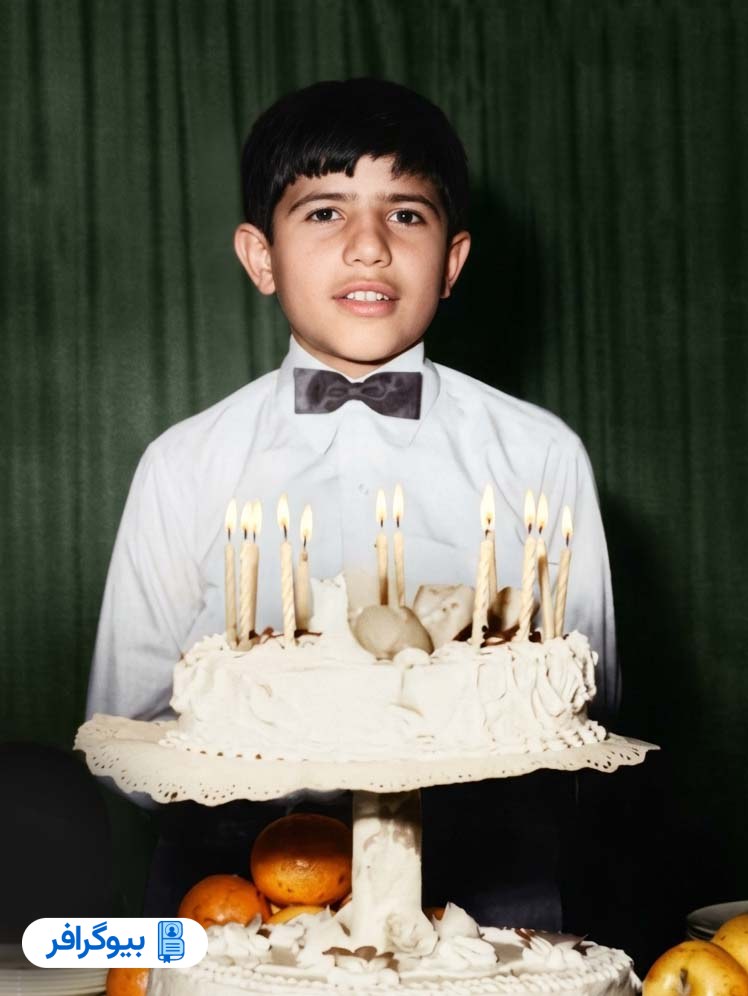 بیژن مرتضوی در کودکی