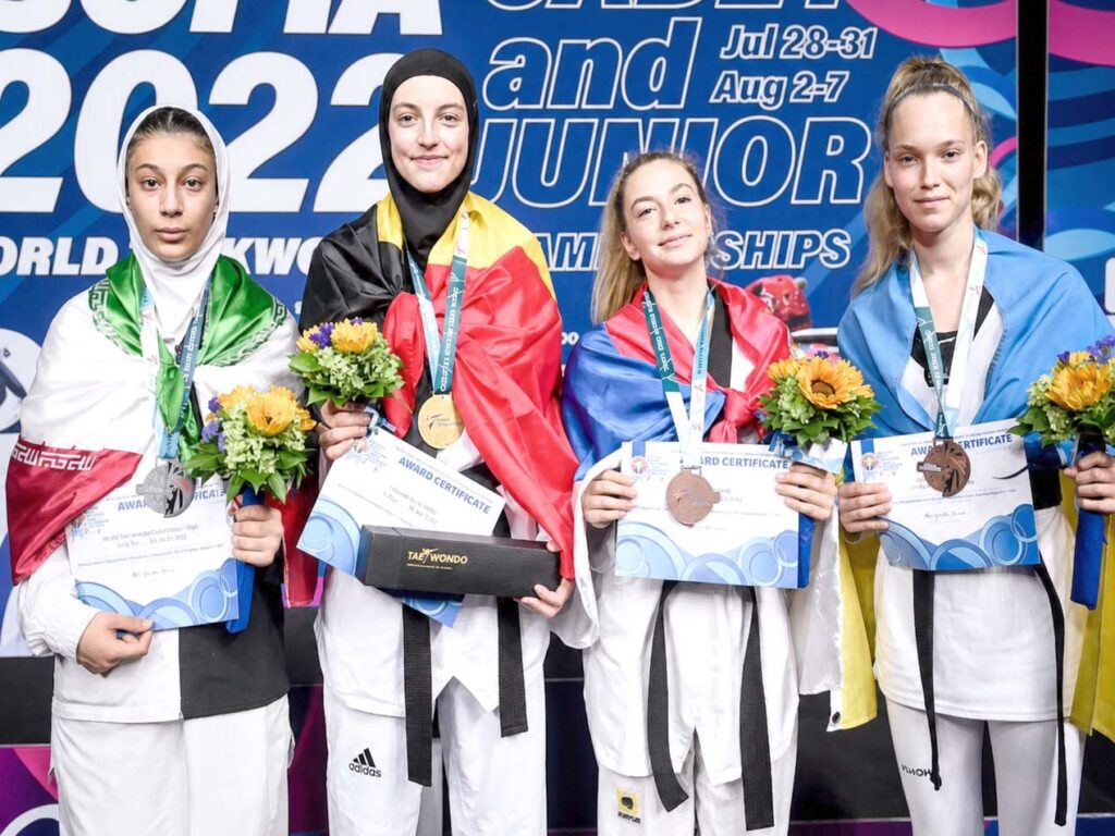 ساغر مرادی و مدال نقره مسابقات صوفیه 2022